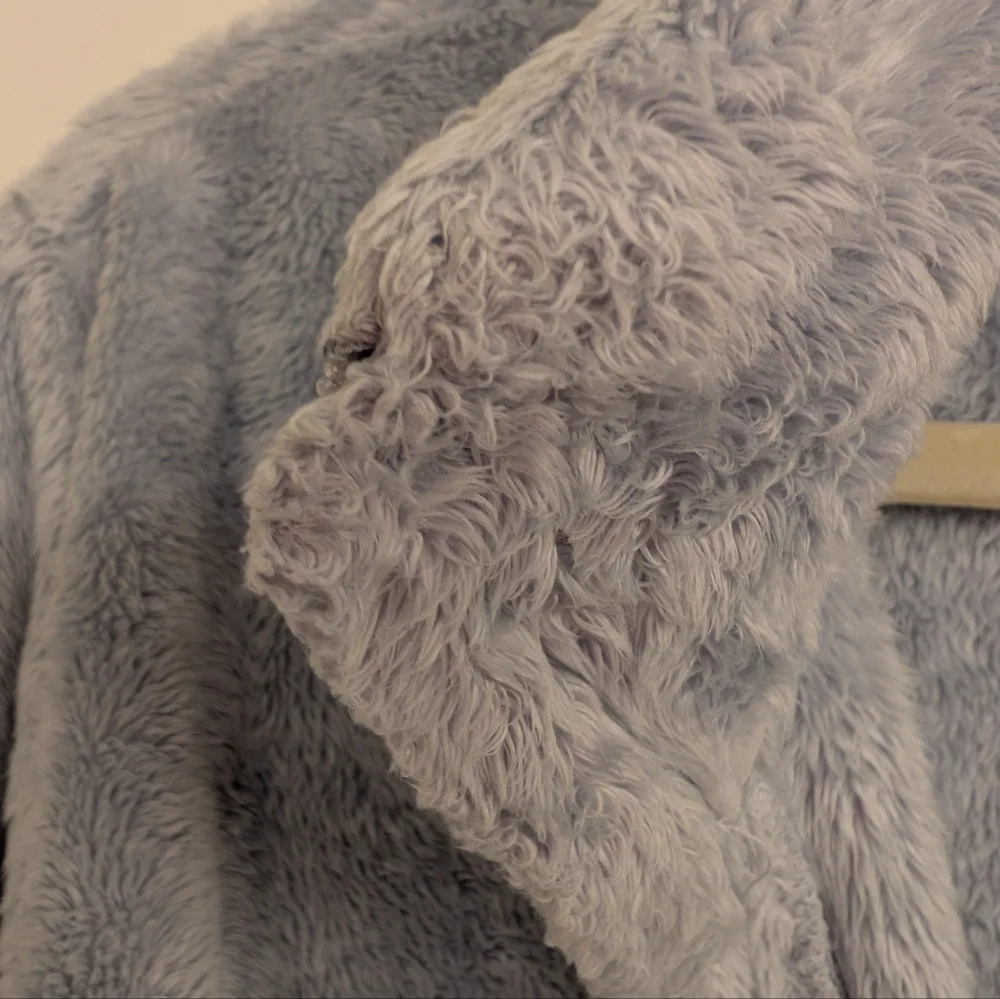 The North Face Light Blue Soft Fleece Jacket - XL - Preloved - Picture 9 of 15